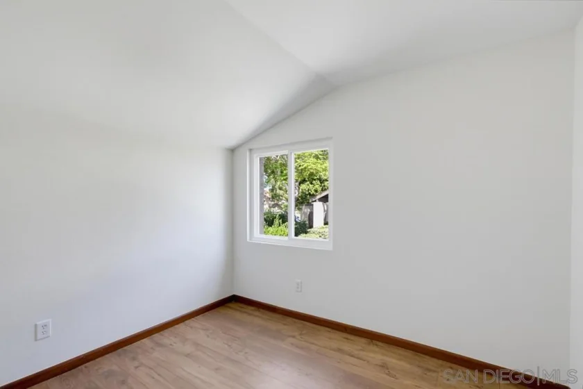 10854 Macouba Place photo 15