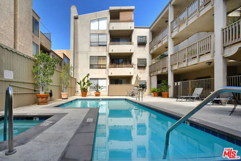 4707 Willis Avenue #206 photo 46