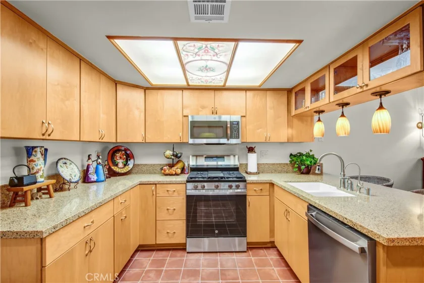 2607 Dove Creek Lane #B photo 20