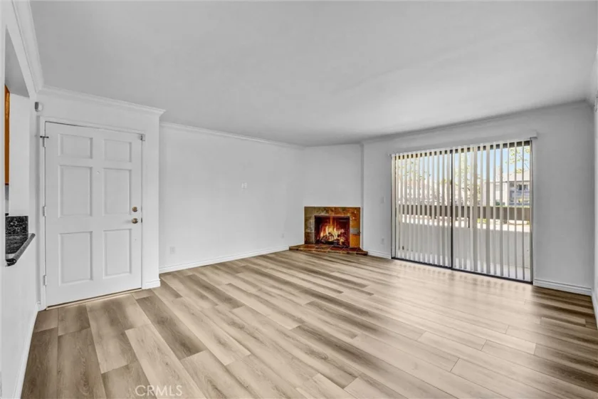19620 Sherman Way #1 photo 6