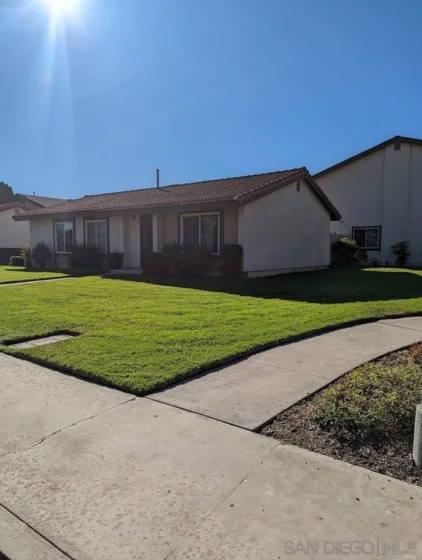 522 Bluffview Road photo 1