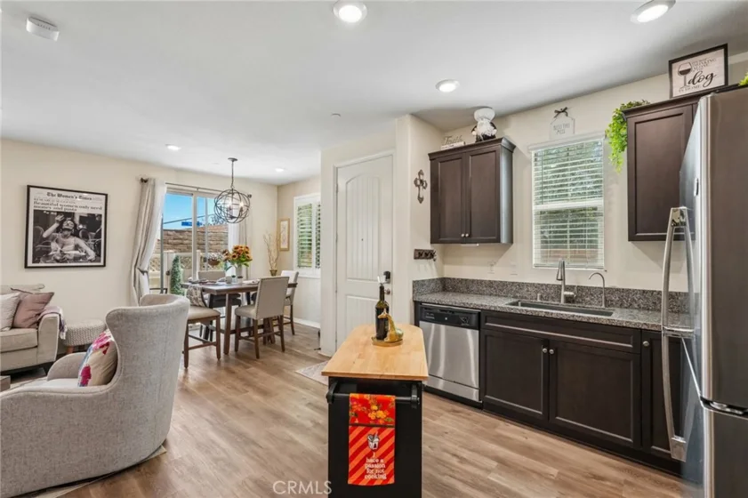 24145 Dolcetto Avenue #606 photo 9