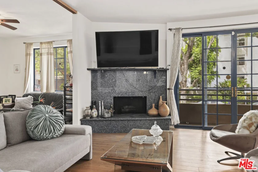 4230 Stansbury Avenue #105 photo 6