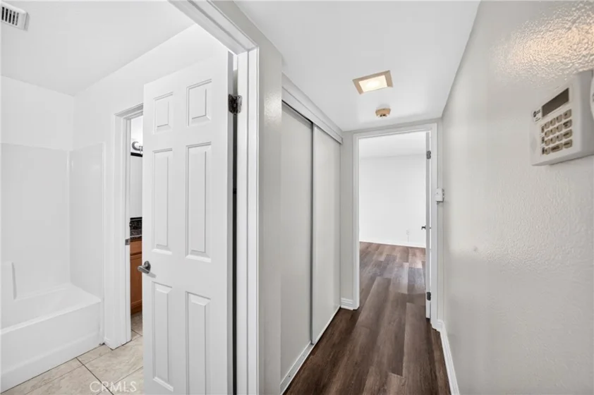 1315 Massachusetts photo 26