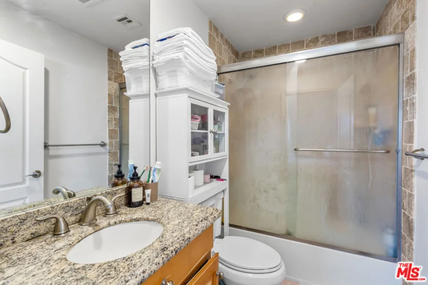 528 N Westmoreland Avenue #5 photo 20