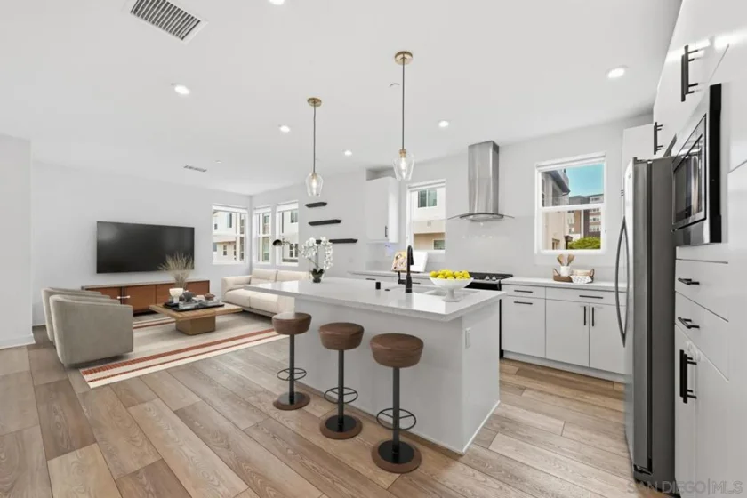 2702 Via Avella photo 35