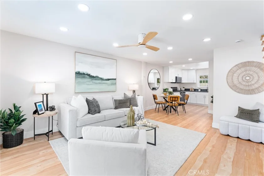 8236 Henderson Green photo 1