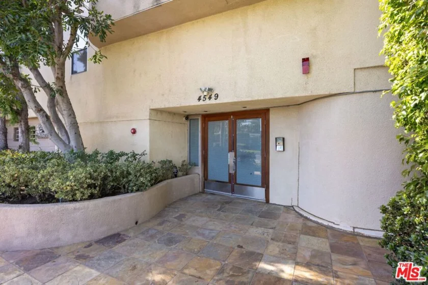 4549 Haskell Avenue #1 photo 4
