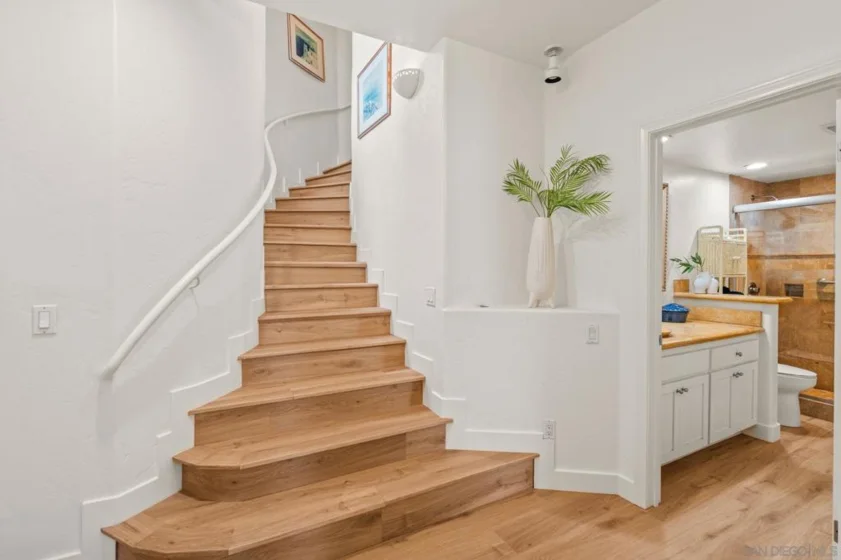 5437 La Jolla Boulevard photo 35