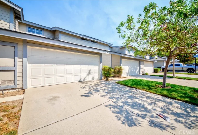 1721 Maxwell Lane #B photo 1