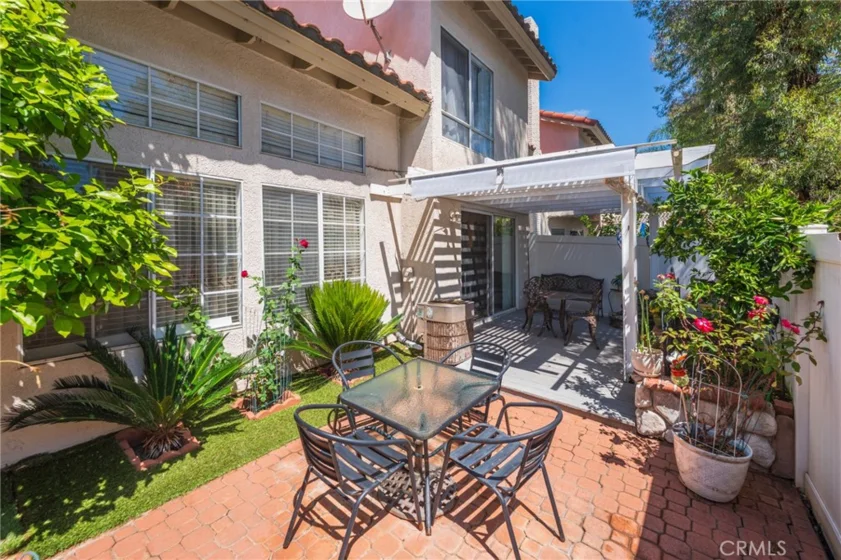 38 Carnation photo 26