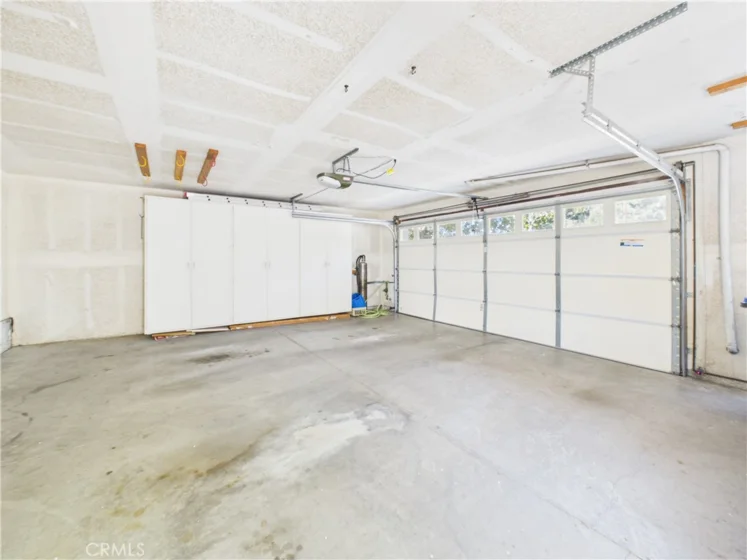 23534 Longmeadow photo 32