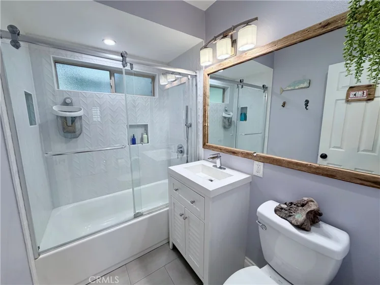 22030 Calvert #2 photo 10
