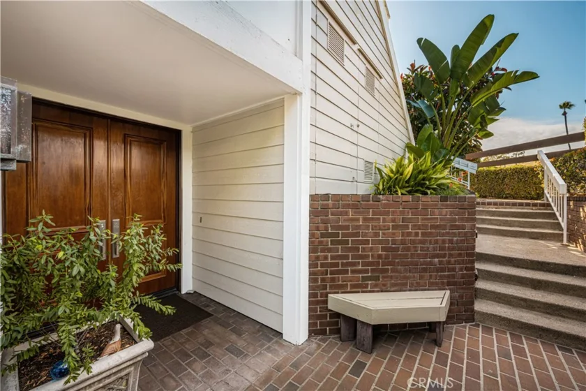 994 Bayside Cove photo 9
