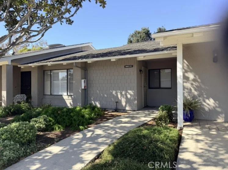 8566 Larkhall Circle #813B photo 3