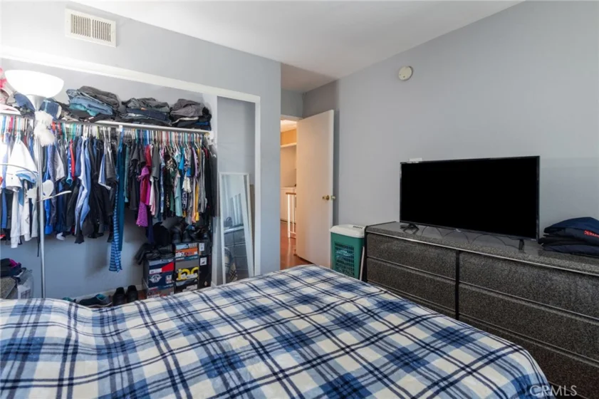 15106 Nordhoff photo 21