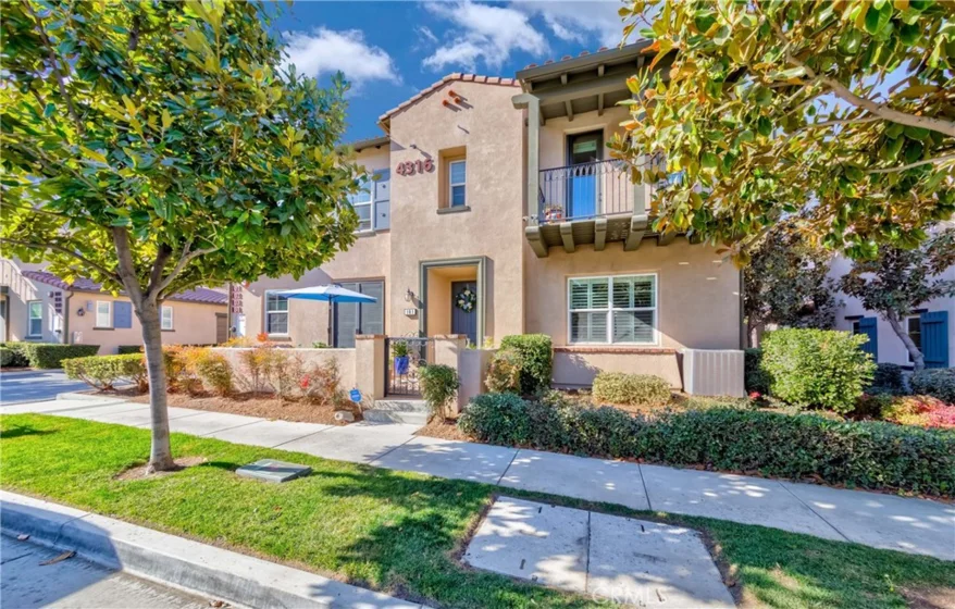4316 Owens Street #101 photo 1