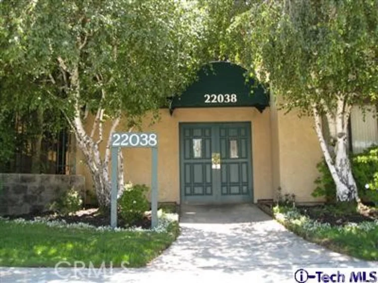 22038 Vanowen Street #105 photo 1