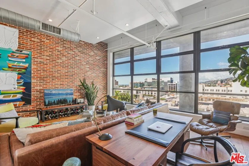 1645 N Vine Street #611 photo 1