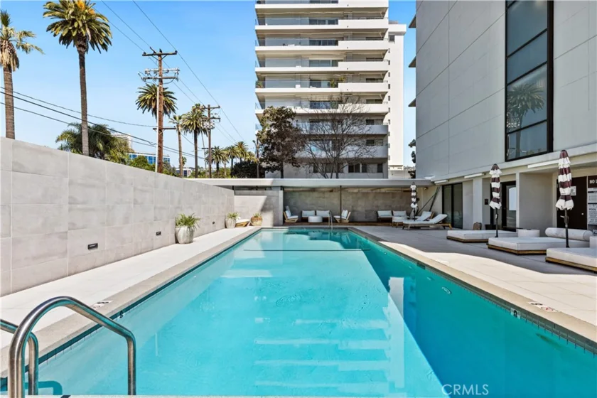 818 N Doheny #308 photo 4