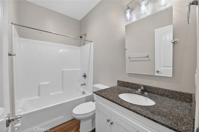 34136 Thistlewood Avenue photo 21