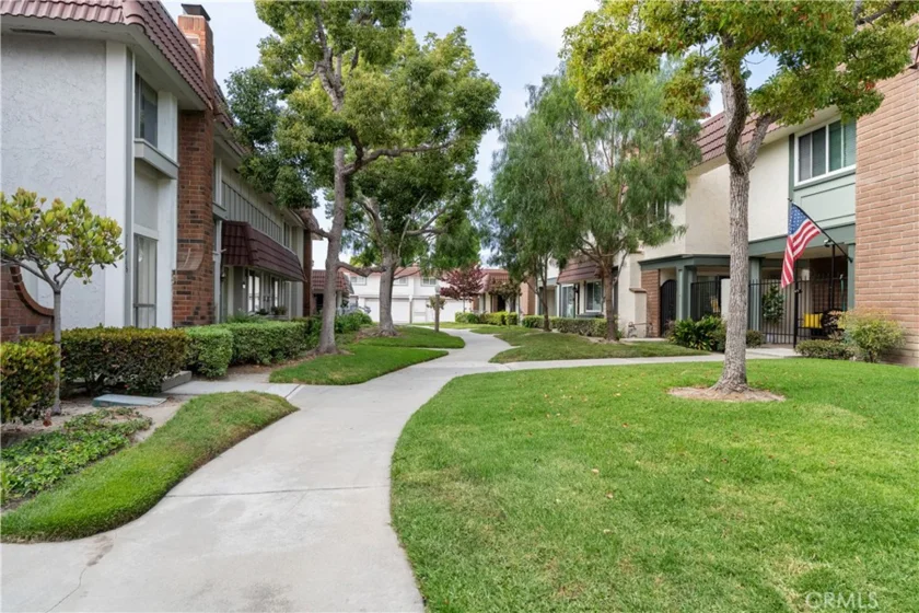 11464 Miscou Way photo 9