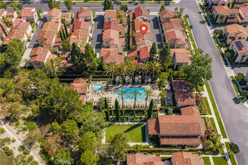 77 Canyoncrest photo 45