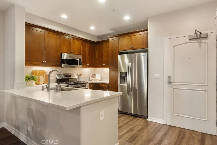 629 Traction Avenue #312 photo 43