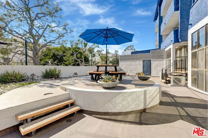 10982 Roebling Avenue #441 photo 10