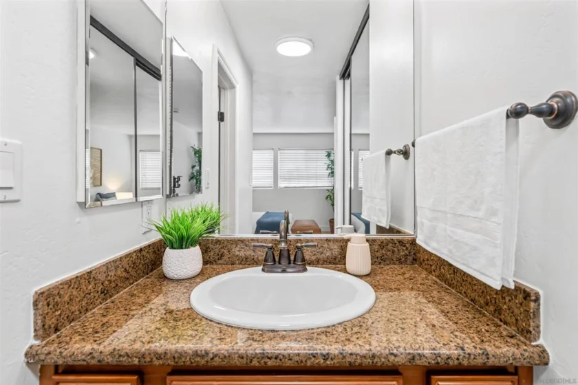 1030 Robinson Avenue #315 photo 15