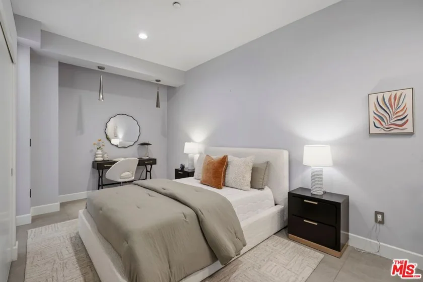 1250 N Harper Avenue #302 photo 16