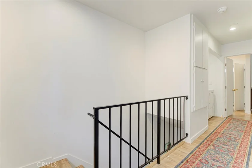 6847 Haskell Avenue #1 photo 23