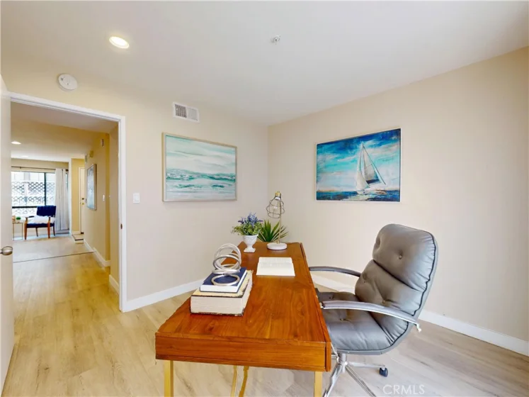 105 S Marguerita Avenue #C photo 17