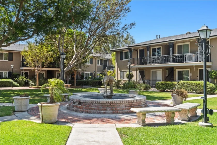 660 S Glassell Street #45 photo 1