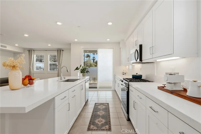 175 W La Palma Avenue #6 photo 11
