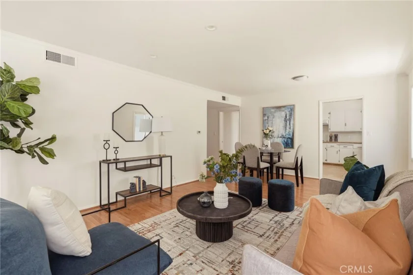1231 N Columbus #2d photo 12