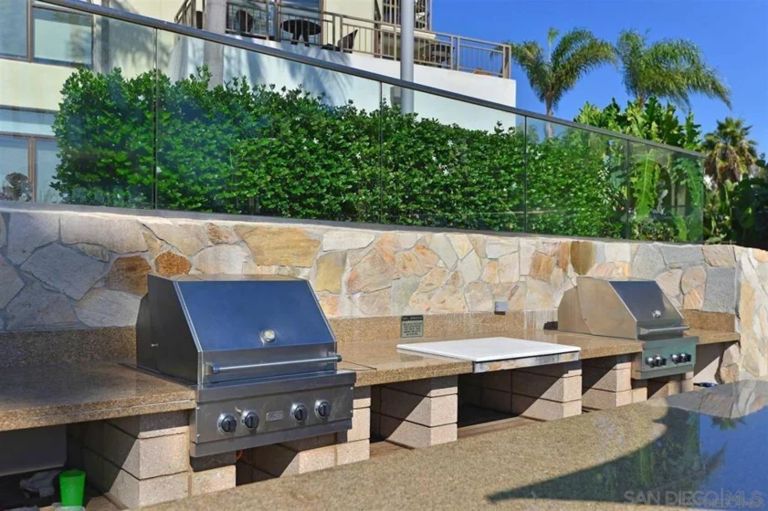 5482 La Jolla #L103 photo 24