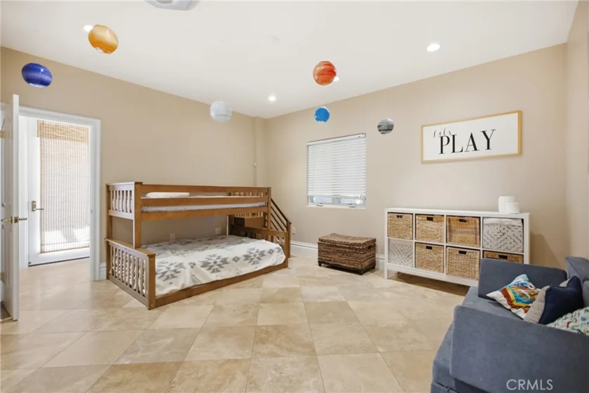 20855 Avenida Castilla photo 37