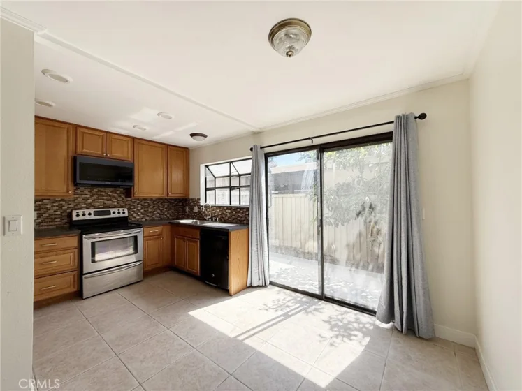 231 Springview photo 18