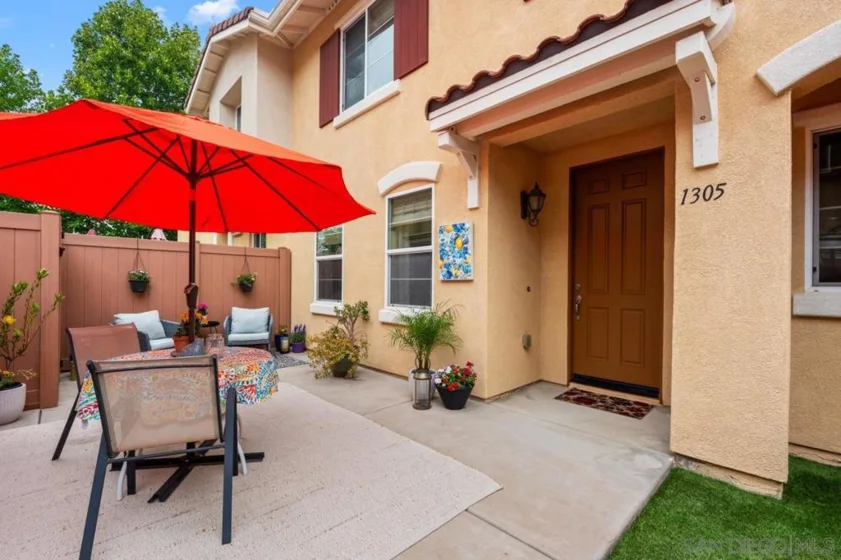 1305 Isabella Way photo 7
