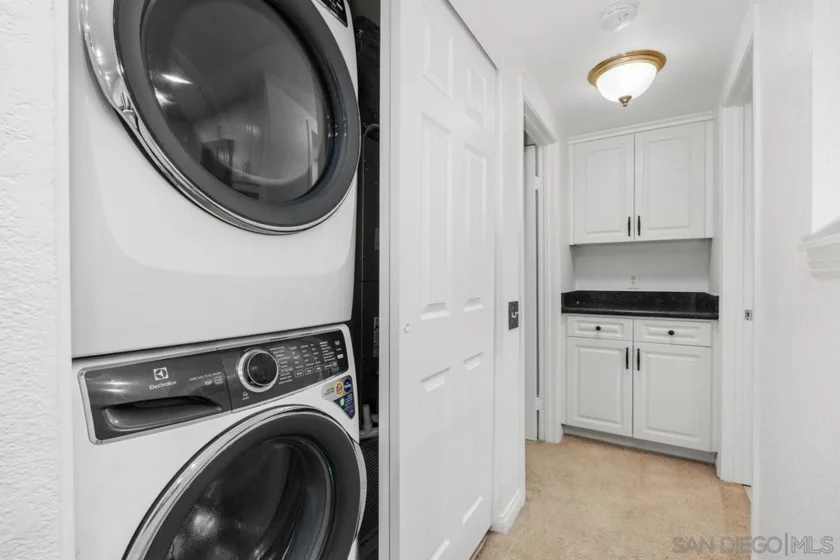 1564 Tanglewood Lane #15 photo 19