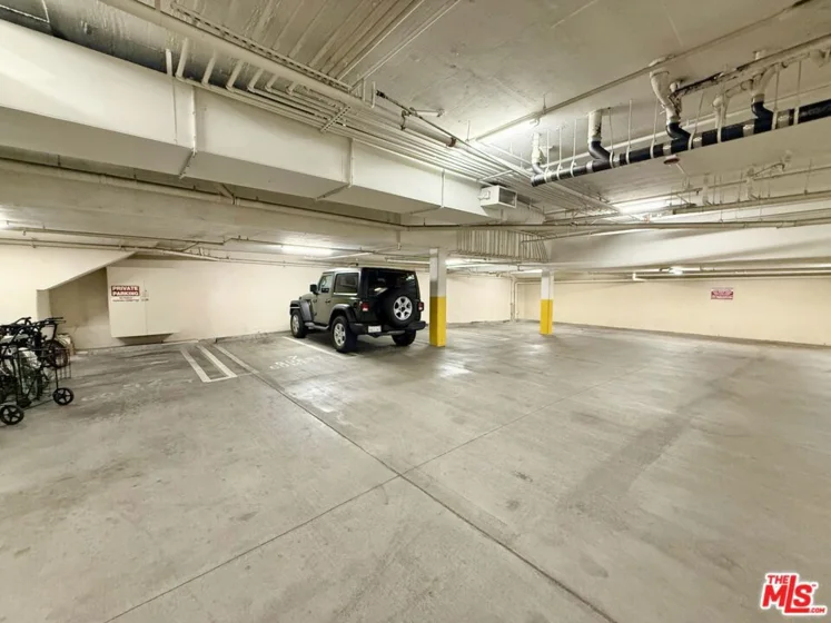 1353 N Fuller Avenue #PH2 photo 24