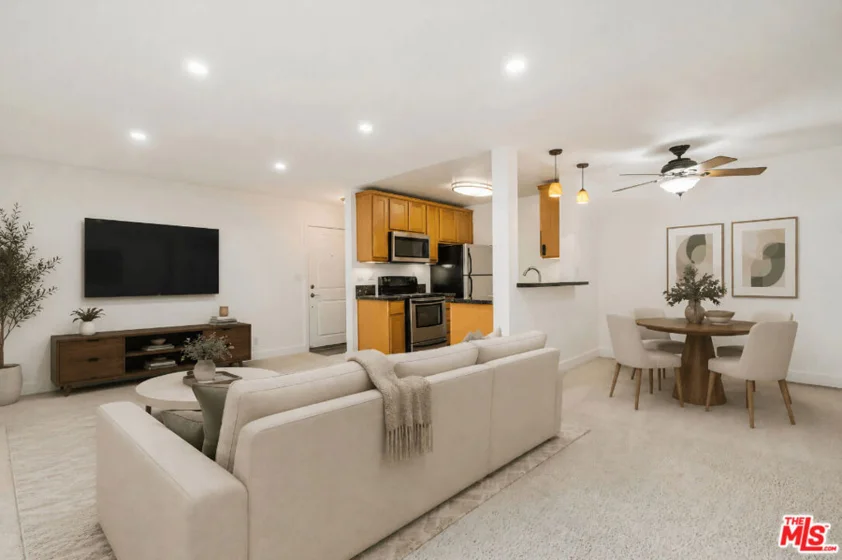 10982 Roebling Avenue #359 photo 1