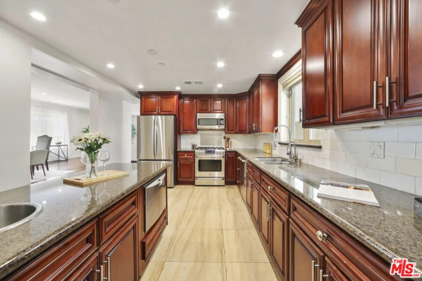 918 S Wooster Street #1 photo 5