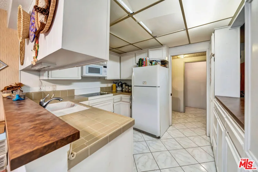 5600 Kensington Way #3 photo 32