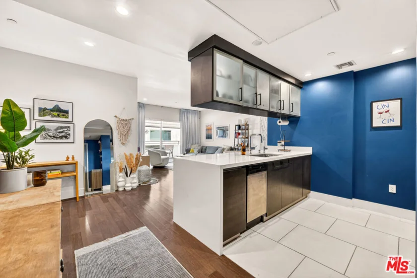 1700 Sawtelle Boulevard #208 photo 3