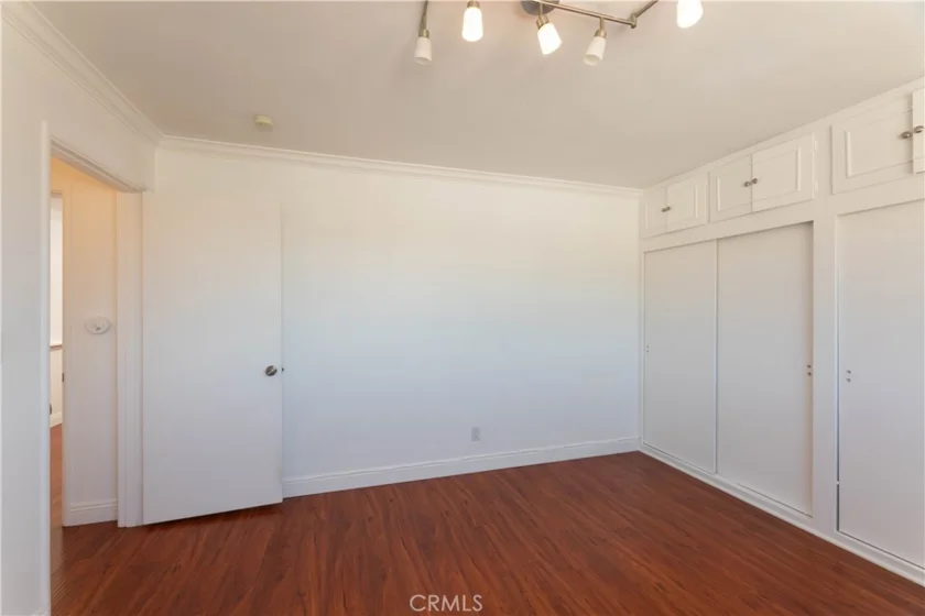 1329 E 1st #40 photo 11