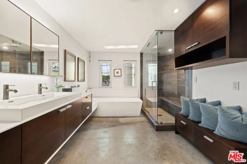 24 Eastwind Street #2 photo 21