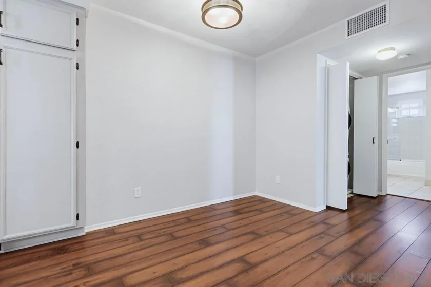 4204 3rd Avenue #11 photo 3