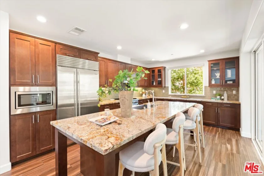 12883 Runway Road #1 photo 10